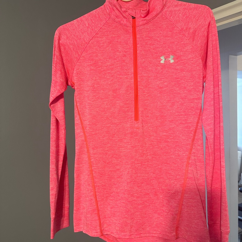 Under Armour HeatGear Pink Top